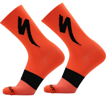 MTB Професионални чорапи за колоездене 2024 Нов специализиран чорап Мъжки Дамски велосипедни футболни чорапи Дишащи пътни чорапи Спортни състезателни чорапи