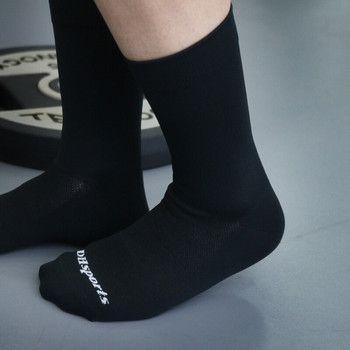 Ποδηλατικές κάλτσες για τρέξιμο γρήγορου στεγνώματος μεσαίου κυλίνδρου Ανδρικά και γυναικεία αθλητική γυμναστική στο σωλήνα