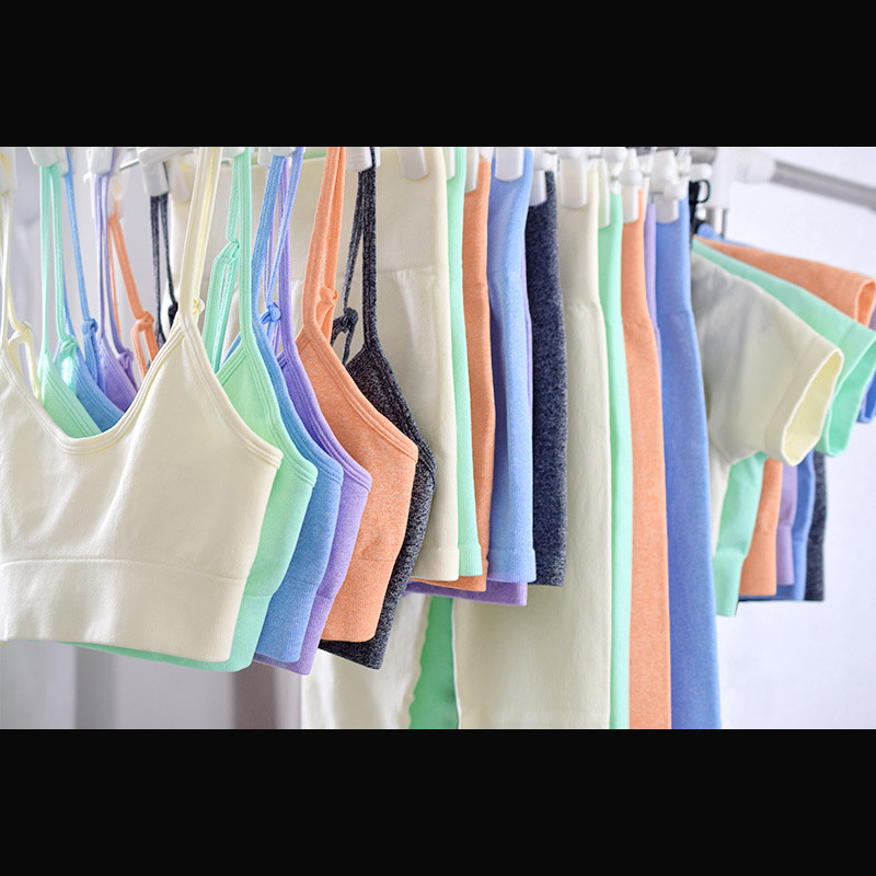 Bezšuvju sieviešu jogas komplekts treniņu krekli Sporta bikses krūšturis sporta kostīmi fitnesa šorti Crop Top ar augstu vidukli skriešanas legingi sporta komplekti