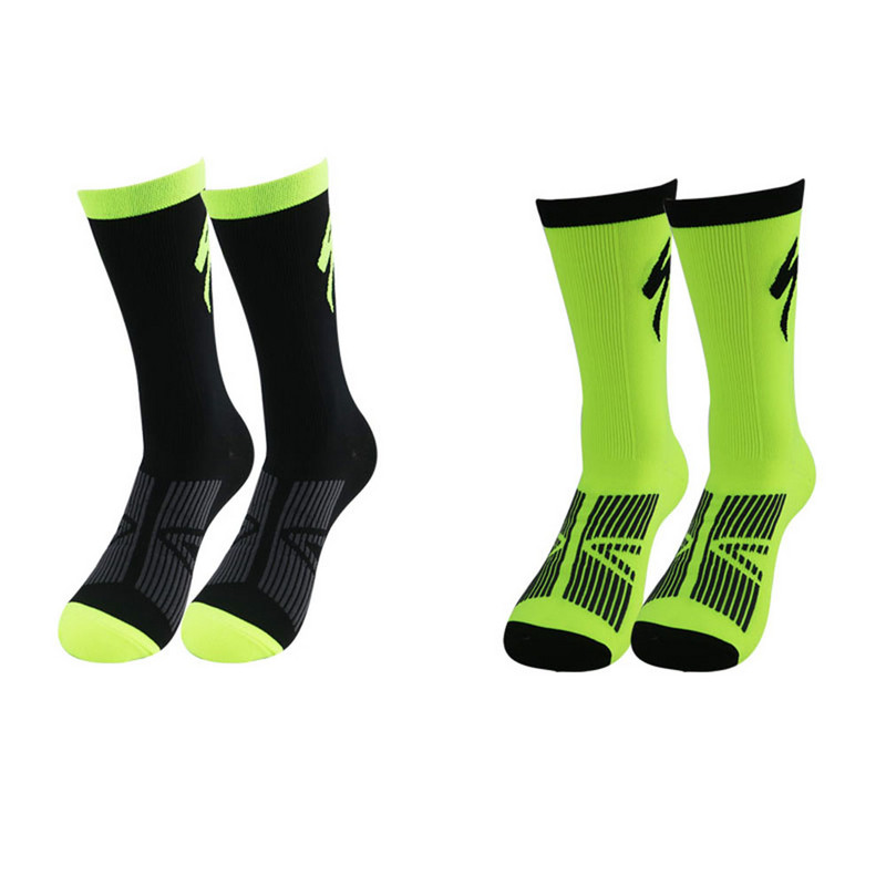 2 ζευγάρια νέες συνδυαστικές κάλτσες αθλητικού ποδηλάτου για άνδρες και επαγγελματικές κάλτσες ποδηλασίας δρόμου για άνδρες και γυναίκες