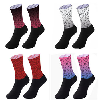 2023 Неплъзгащи се безшевни чорапи за колоездене Интегрално формоване Високотехнологични чорапи за велосипеди Компресионни велосипедни спортни чорапи за бягане на открито