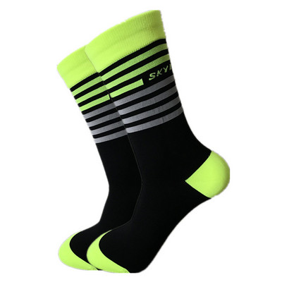 Uue triibuga Dot rattasokid Tippkvaliteediga professionaalse kaubamärgiga spordisokid hingavad jalgrattasokid õuesõidusokid