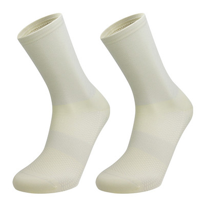 Riteņbraukšana 20 skriešanas krāsas Ērtas MTB velosipēdu zeķes Zeķes Augstas kvalitātes šosejas velosipēdu zeķes