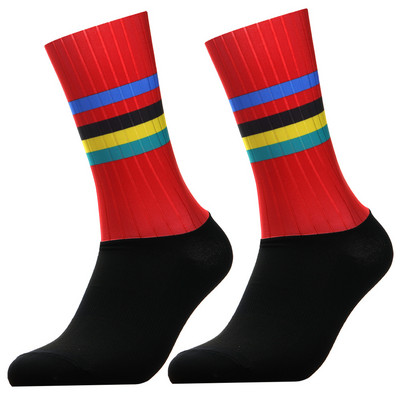 Νέες αντιολισθητικές κάλτσες ποδηλασίας χωρίς ραφή ενσωματωμένο καλούπι υψηλής τεχνολογίας κάλτσες ποδηλάτου συμπίεσης ποδηλάτου για υπαίθριες κάλτσες για τρέξιμο