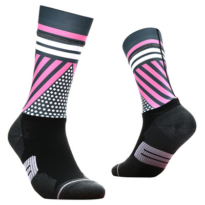 2023. gada jaunas bezšuvju pretslīdes riteņbraukšanas zeķes Profesionālās velosipēdistu komandas Aero Socks Outdoor Sport Road Bicycle Kompresijas zeķes Unisex