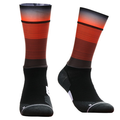 2023. gada jaunas bezšuvju pretslīdes riteņbraukšanas zeķes Profesionālās velosipēdistu komandas Aero Socks Outdoor Sport Road Bicycle Kompresijas zeķes Unisex