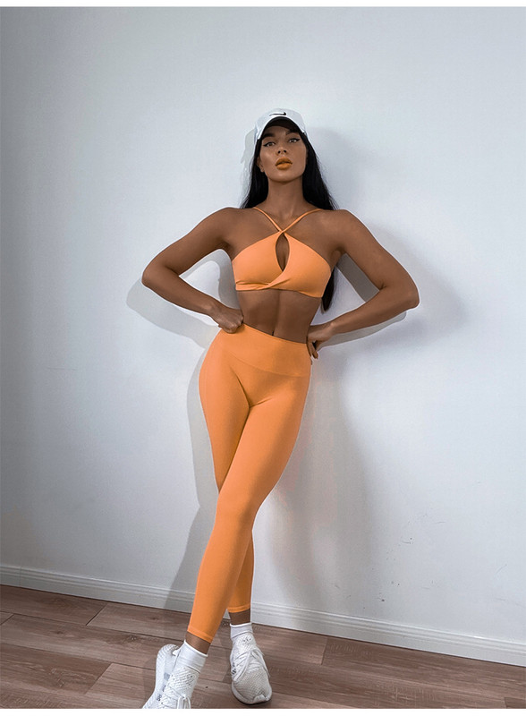 Joogakomplekt Sport naiste jõusaaliülikond sÕmblusteta Push Up Butt Scrunch Säärised Põrutuskindel rinnahoidja Crop Top treeningriided Naiste spordidress