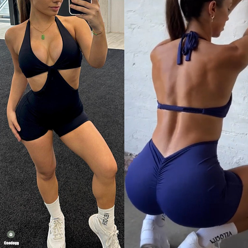 2024 Pad Halter Deep V Neck Treening joogakomplekt Ühes tükis naiste kombinesoon, jõusaali treening Fitness Scrunch Shorts Aktiivsed püksid