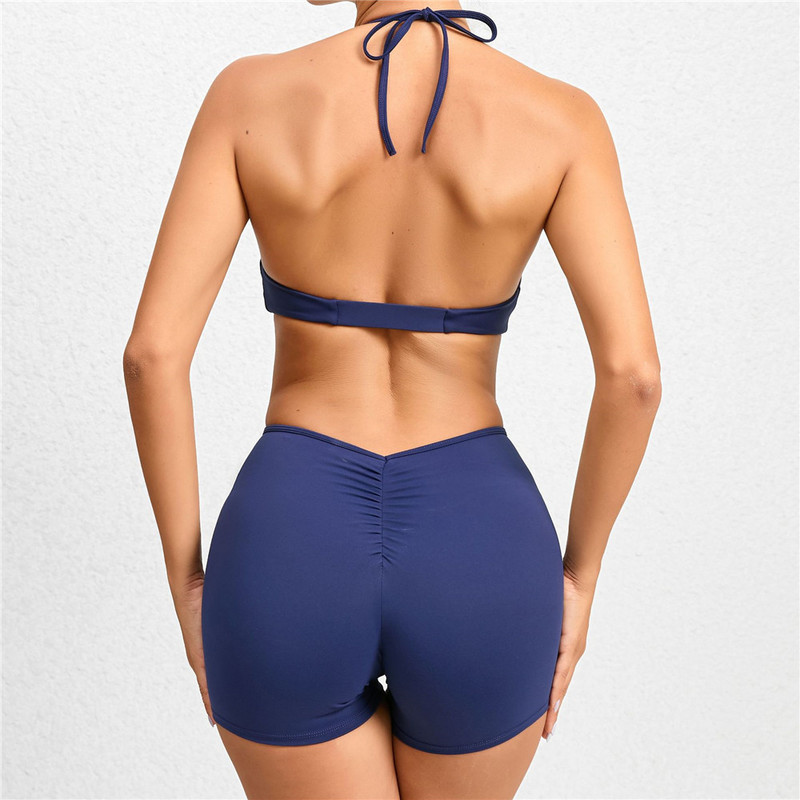 2024 Pad Halter Deep V Neck Treening joogakomplekt Ühes tükis naiste kombinesoon, jõusaali treening Fitness Scrunch Shorts Aktiivsed püksid