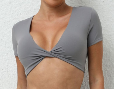 Δύο τεμάχια αθλητικό σετ γιόγκα Γρήγορη ξήρανση Αθλητικά ενδύματα Γυναικεία Κοστούμια Γυναικεία Ρούχα Προπόνησης Γυναικεία Στολή Fitness Scrunch Πισινό κοντά