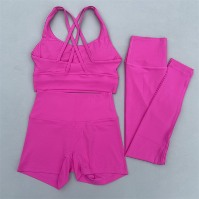Σετ γυμναστηρίου 3 τεμαχίων Γυναικείο σετ γιόγκα Κοστούμι γυμναστικής χιαστί λουριά Σουτιέν γυμναστικής Σορτς ψηλόμεσο κολάν αθλητική φόρμα για τρέξιμο