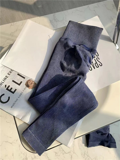 Naiste õmblusteta joogakomplekt Crop Top Spordisärk Lühikesed säärised Riietus Jõusaalirõivad Treening Treeningkostüüm Spordikomplektid Riided