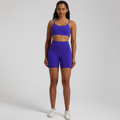 Ühevärviline pehme naiste spordiülikond kõrge vöökohaga lühikesed püksid Cross Fitness rinnahoidja 2tk Lühikesed säärised joogakomplekt Jõusaali treening Treening õõnes