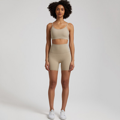 Ühevärviline pehme naiste spordiülikond kõrge vöökohaga lühikesed püksid Cross Fitness rinnahoidja 2tk Lühikesed säärised joogakomplekt Jõusaali treening Treening õõnes