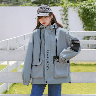 Moteriškos striukės Pavasario rudeniniai paltai, 2022 m. Nauji korėjietiški laisvi BF Retro moteriški drabužiai su gobtuvu, tinkami viršutiniai drabužiai