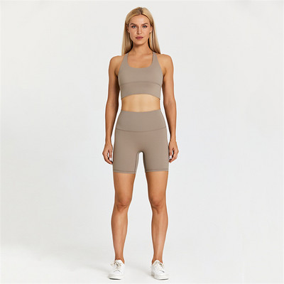 Ühevärviline naiste spordiülikond kõrge vöökohaga lühikesed püksid ja fitnessrinnahoidja 2tk lühikeste sääristega joogakomplekt jõusaalitreening koos rinnapadjaga