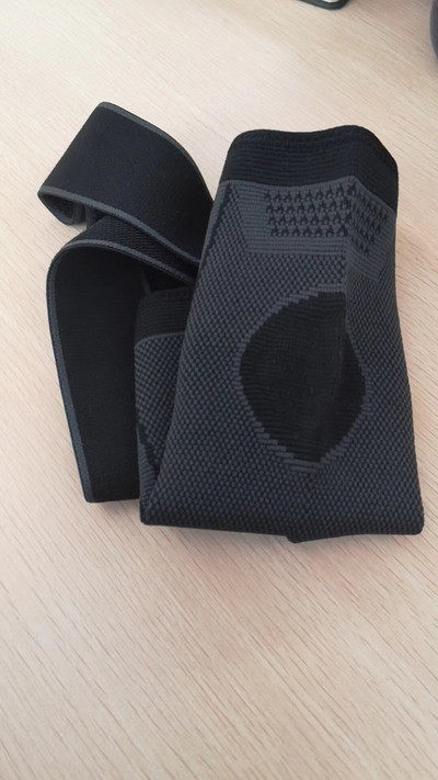 Ceļgalu saspiešanas uzmava ar regulējamām siksnām skriešanai, treniņam un sporta valkāšanai visu dienu