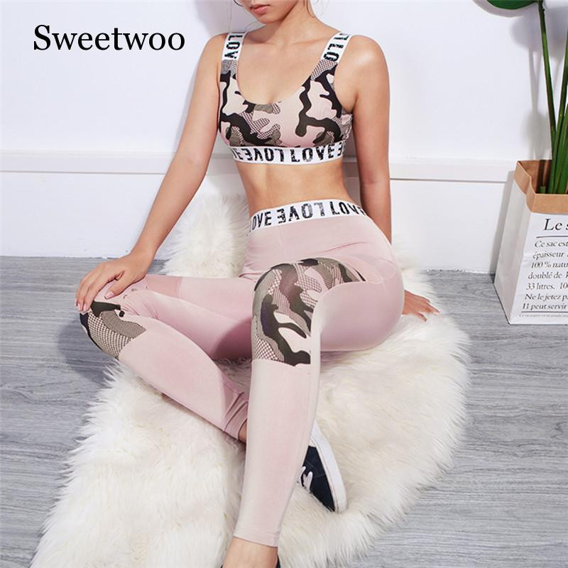 Kamuflāžas tīkla fitnesa sporta kostīmi sievietēm jogas apģērbu komplekts seksīgs treniņu sporta apģērbs sieviešu treniņtērpi Sportisks skriešanas apģērbs