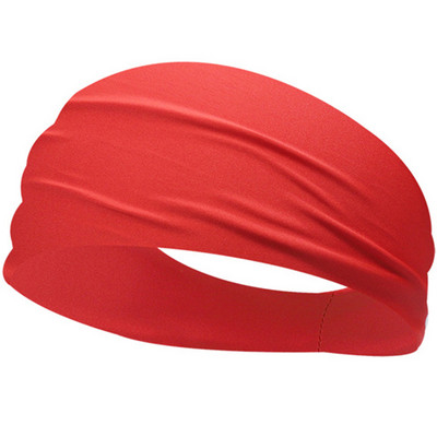 Treeningpeapaelad, laiad higijuhitavad juuksevööd, veniv niiskust imav higipael jooksmiseks.