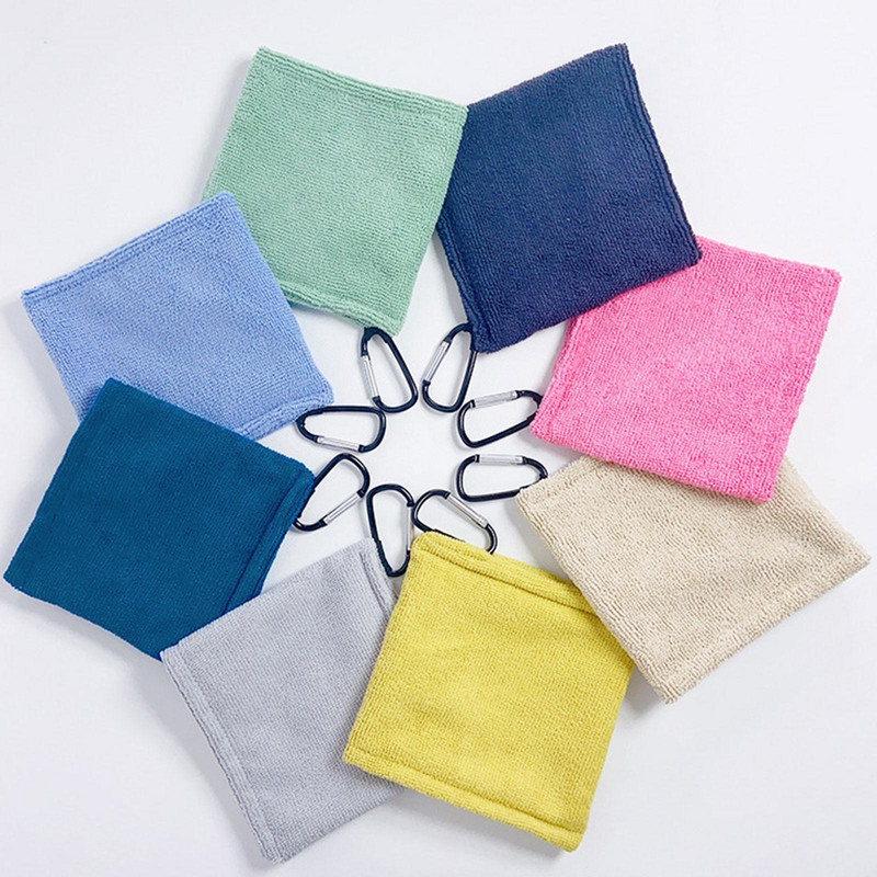 Πετσέτα για μπάλα του γκολφ με κλιπ Μικρά αξεσουάρ γκολφ 5,5 x 5,5 ιντσών Πετσέτα καθαρισμού μπάλας του γκολφ Πανί αξεσουάρ γκολφ Δώρο γκολφ