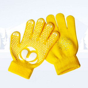 Γάντια καρπού καλλιτεχνικού πατινάζ στον πάγο Προπόνηση Ζεστό προστατευτικό χεριών Θερμική ασφάλεια για παιδιά Ενήλικα κορίτσι Αγόρι Rhinestone Αντικολλητικό SML