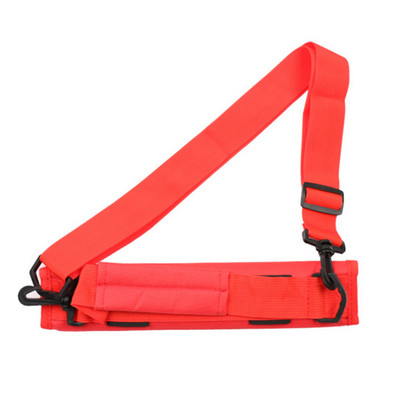 Jauna golfa kluba soma, kas paredzēta braucamajam ceļam