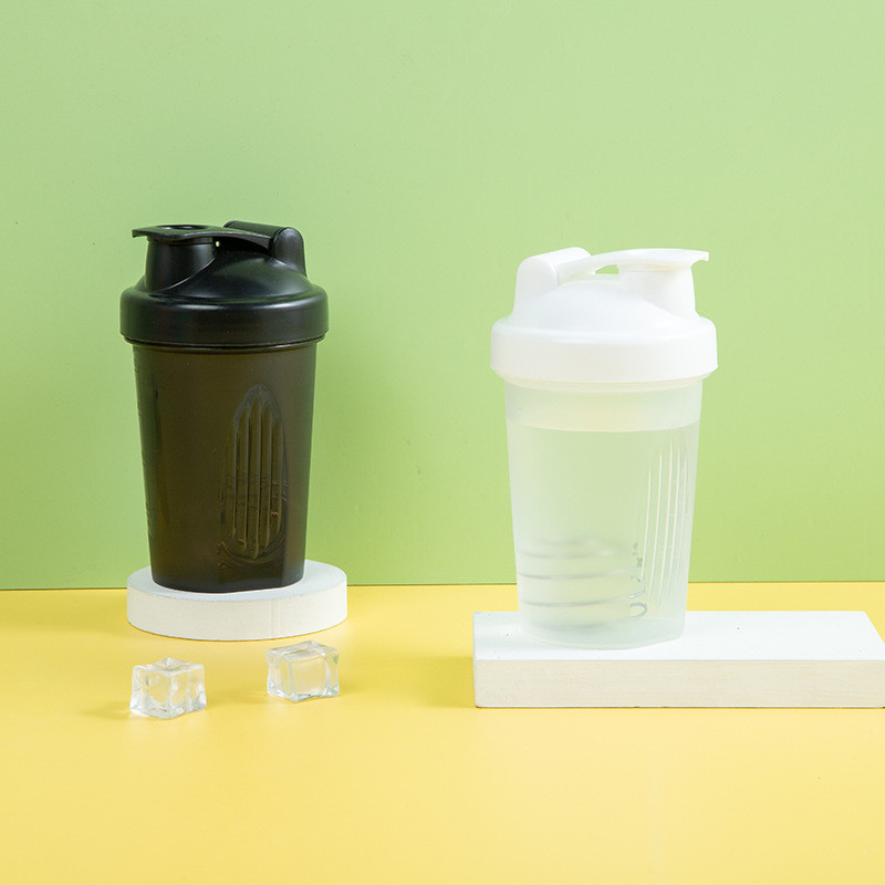 Välispordi rattakruus Meeste ja Naiste Fitness Protein Powder Shaker Cups Kaasaskantav matkakruus