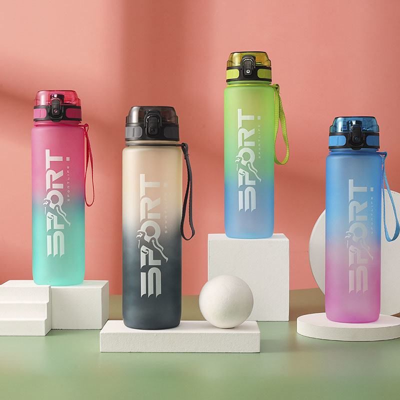 Uus 1000 ml välitingimustes kasutatava spordipudeliga veekeetja suure mahutavusega kaasaskantav ronimisjalgratta veepudelid BPA tasuta jõusaaliruumi tassid