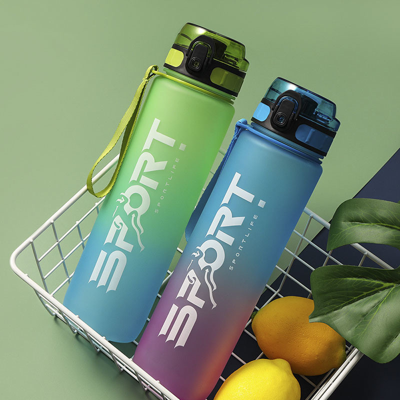 Uus 1000 ml välitingimustes kasutatava spordipudeliga veekeetja suure mahutavusega kaasaskantav ronimisjalgratta veepudelid BPA tasuta jõusaaliruumi tassid