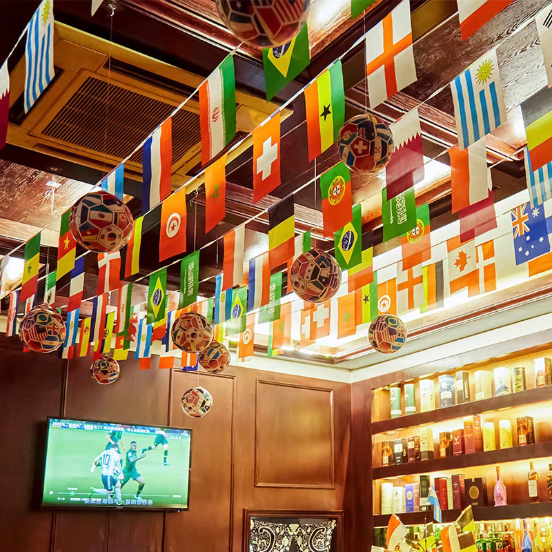 Euro 2024 riigilipu ülaosa on 24 lehvikukujulist lippu 14*21cm baari atmosfääri kaunistus