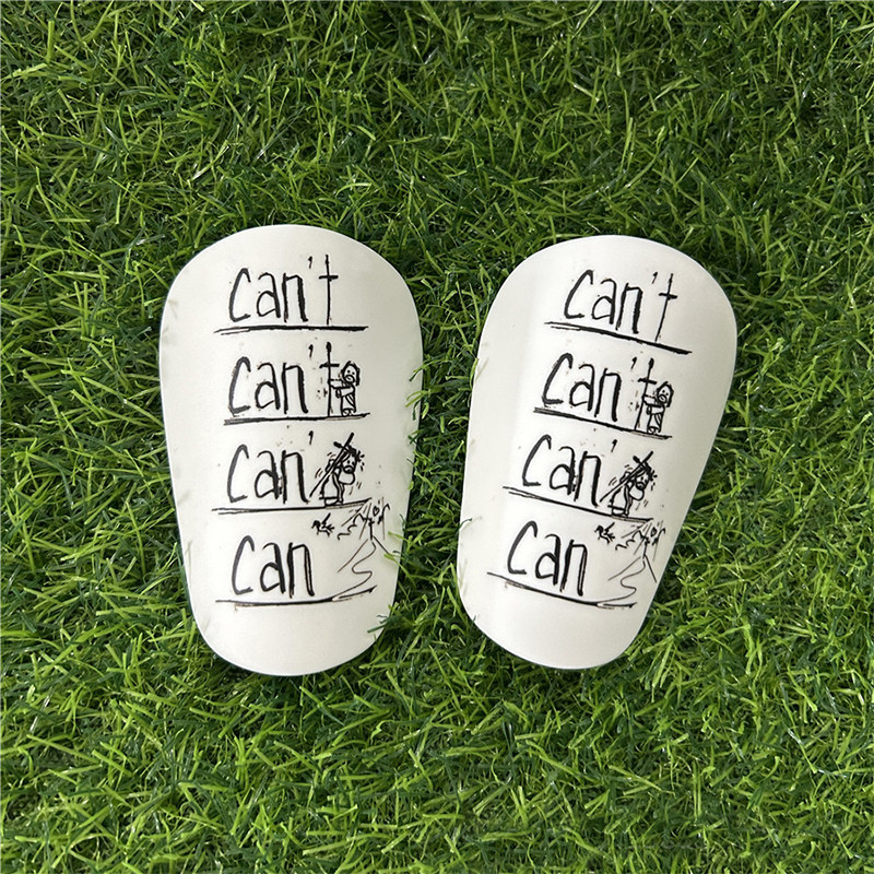 1 paari minijalgpalli säärepadi, kulumiskindel põrutusi neelav jalakaitse Kerge kaasaskantav jalgpallitreeningu varrelaud