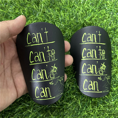 1 ζεύγος μίνι μαξιλαράκι κνήμης ποδοσφαίρου ανθεκτικό στη φθορά Προστατευτικό ποδιών που απορροφά τους κραδασμούς Ελαφρύ φορητό σανίδα κνήμης προπόνησης ποδοσφαίρου