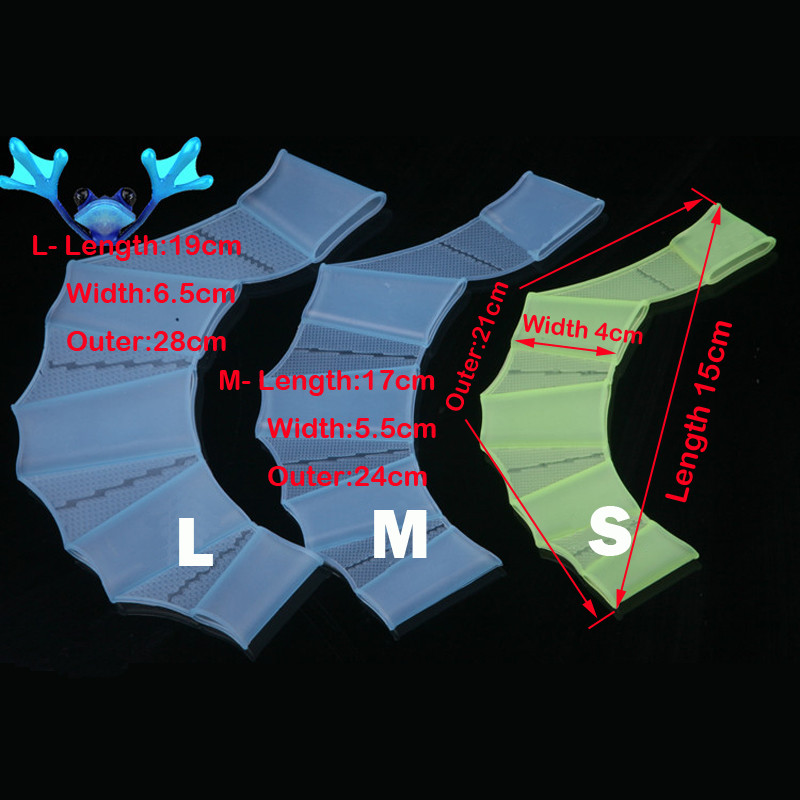Mehed, naised, laps, poolsõrm, silikoonist ujumisuimed, bassein, sporditreening, käevõru, kindad, lestad, mõlad, varustus