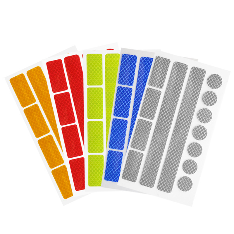 Kerékpáros fényvisszaverő matricák Kerékpáros keréktárcsa Éjszakai Biztonsági Figyelmeztető Reflektor MTB Kerékpár fluoreszkáló film matricaszalag