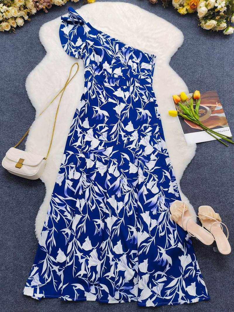 Nyári elegáns nyomtatott egy váll Vintage virágos sötétkék ujjatlan egy vonalú hosszú ruhák női maxi ruhák
