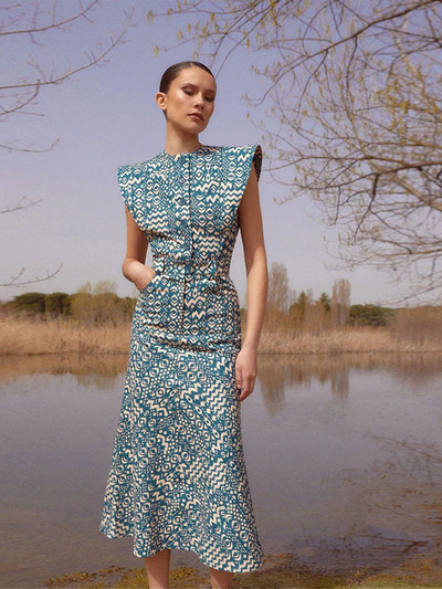 Γυναικεία vintage printed λεπτά φορέματα μεσαίας φόρμας Κομψό φόρεμα με αμάνικο λαιμό 2024 New Summer Ladies Office Commuting Vestidos