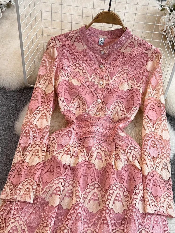 Őszi divat kampós virág hímzés üreges csipke midi ruha, női elegáns, állógallér