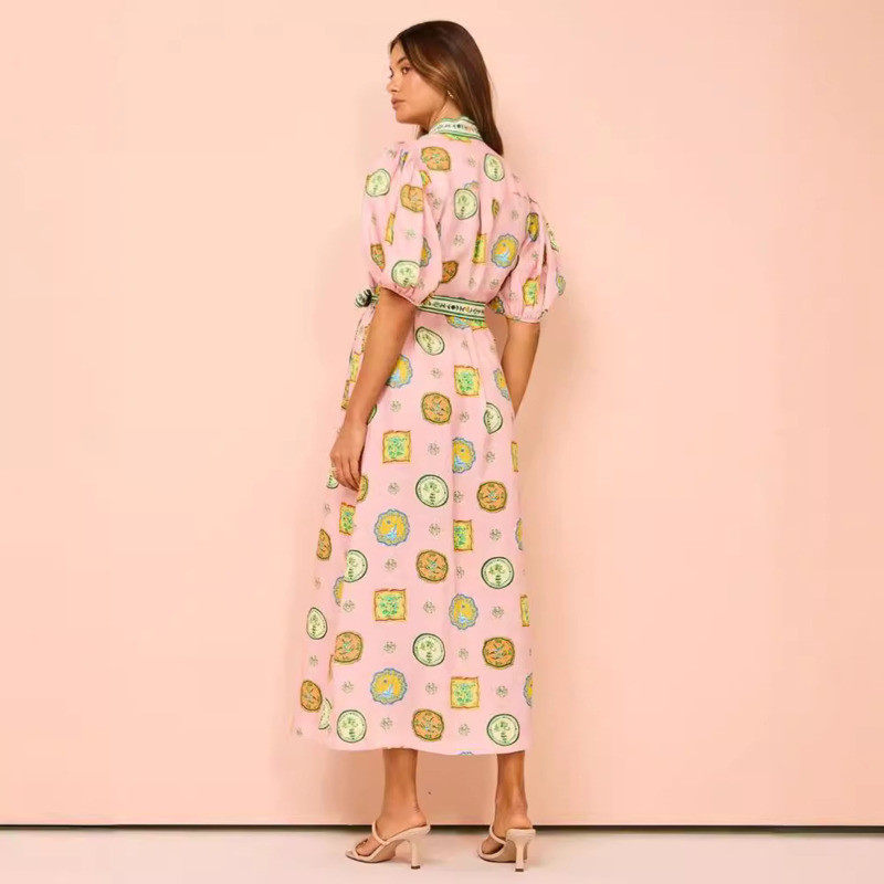 Nyomtatott derékra kötött női kardigán ruha 2024 nyári alkalmi, kontrasztos V-nyakú ruha, divatos, bő, rövid ujjú otthoni hosszú szoknya