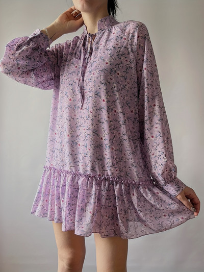 Nyári virágmintás sifon ruha vékony nőknek Szexi A-vonalú miniruha virágos hosszú ingekkel Laza női fodros blúz felső