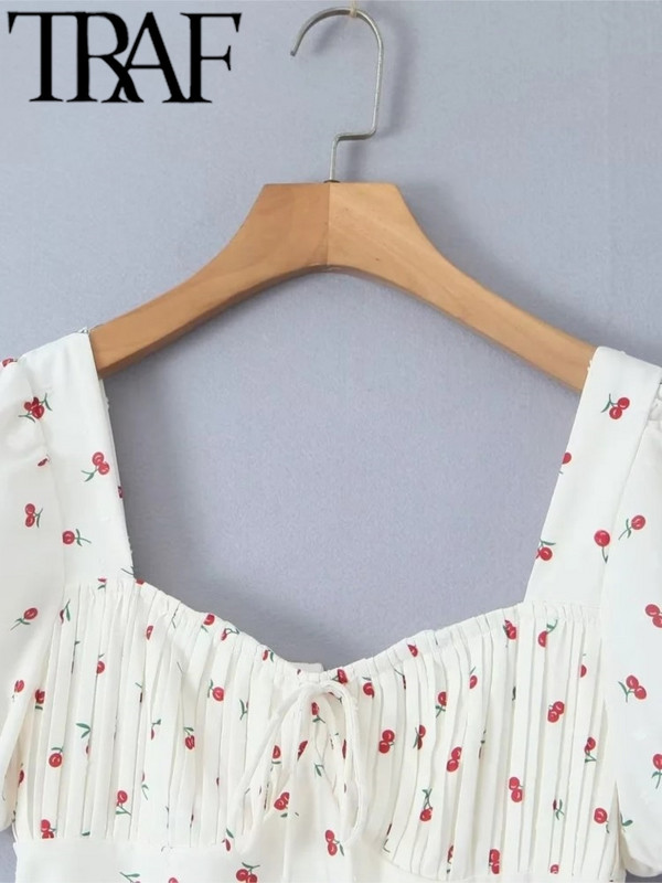 TRAF 2024 Női divatos fűzős és osztott tengerparti üdülőhelyi stílusú nyomtatott ruha alkalmi vékony, rövid ujjú U nyakú ruhák Vestidos