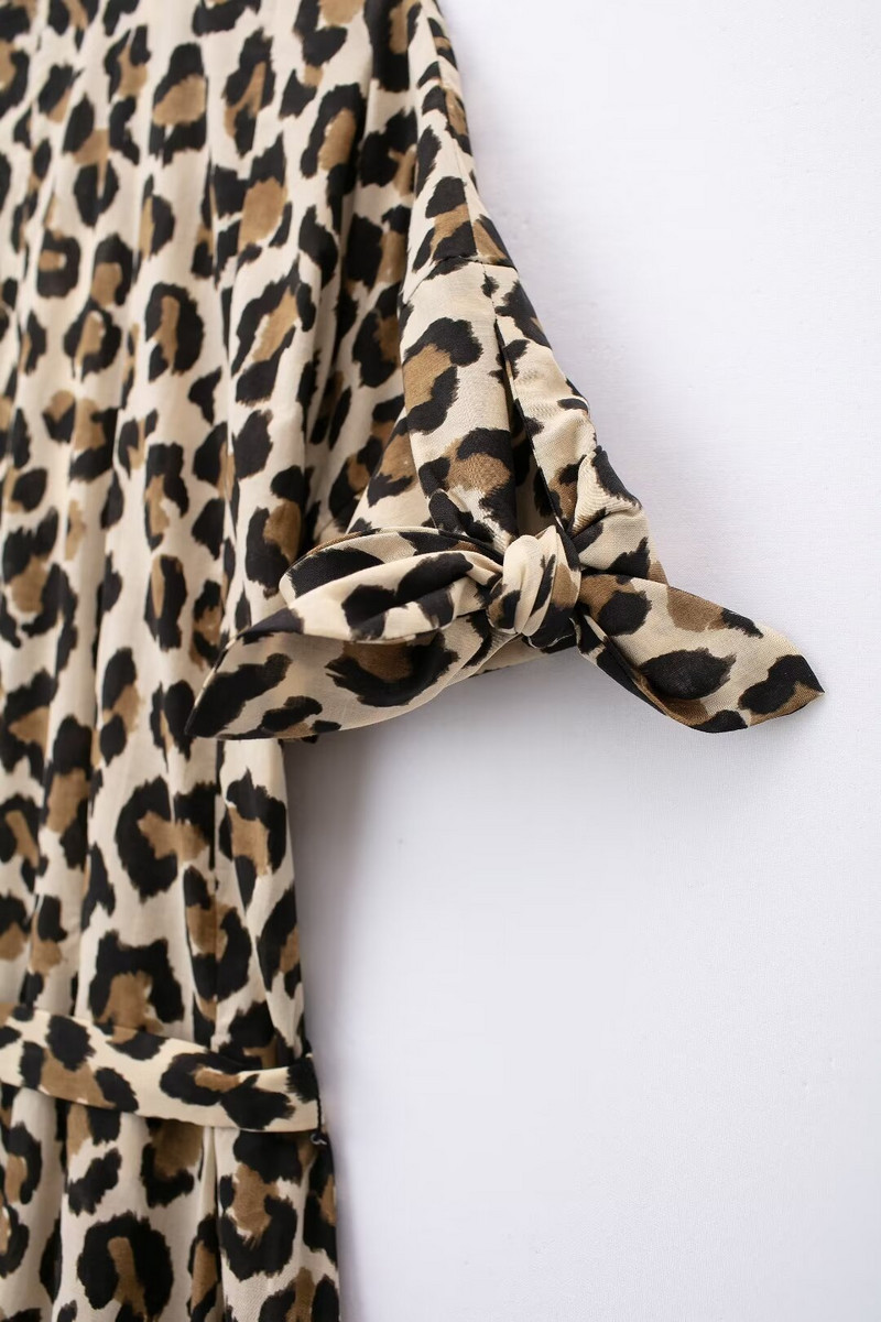 TRAF Leopárdmintás ing ruha Női övvel redőzött midi ruhák nőknek Nyári gombos hosszú ruha Női rövid ujjú női ruha