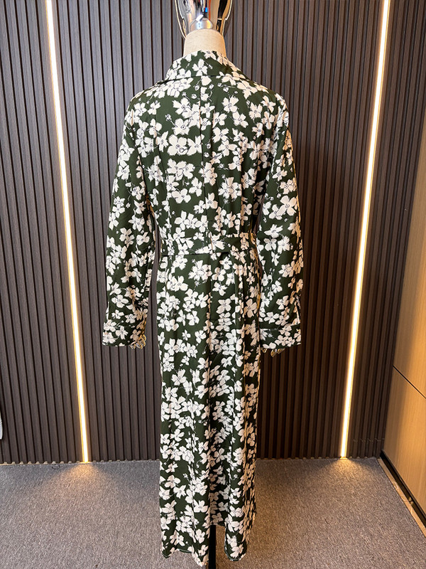 ZaracosHm2024 tavaszi új női hajtóka hosszú ujjú derék virágos Resort stílusú nyomott ing stílusú midi ruha