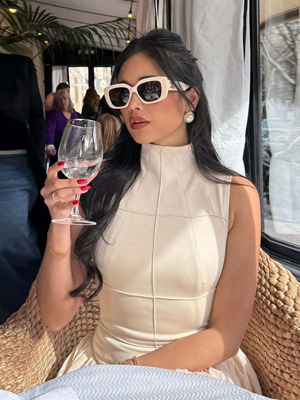 Μόδα συνονθύλευμα διχτυωτό αμάνικο μίντι φόρεμα για γυναίκες Κομψά λεπτά φορέματα με μισό ζιβάγκο Γυναικεία Κομψά High Street Vestidos