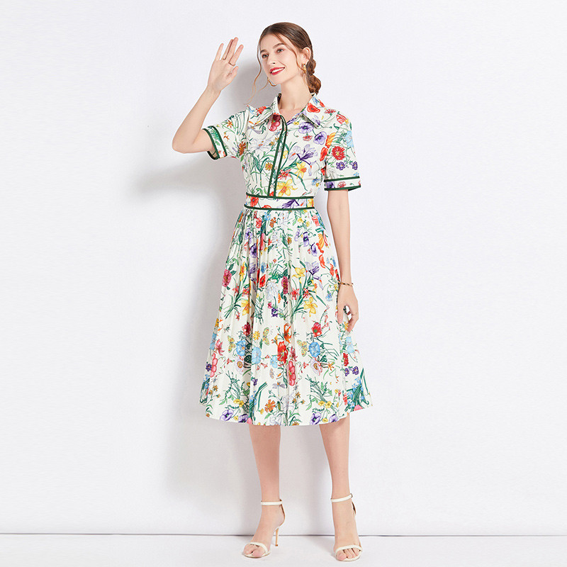 Nyári kifutó pólóruha Női lehajtható nyakú, rövid ujjú, egysoros zöld virágmintás Pliszírozott party Vestidos N8431