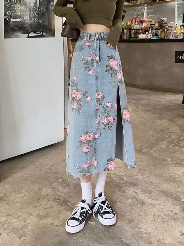 2023 tavaszi és nyári divatos virágos hasított farmerszoknya női 5XL enyhén kövér MM vékony táska csípő középhosszú A-vonalú szoknya