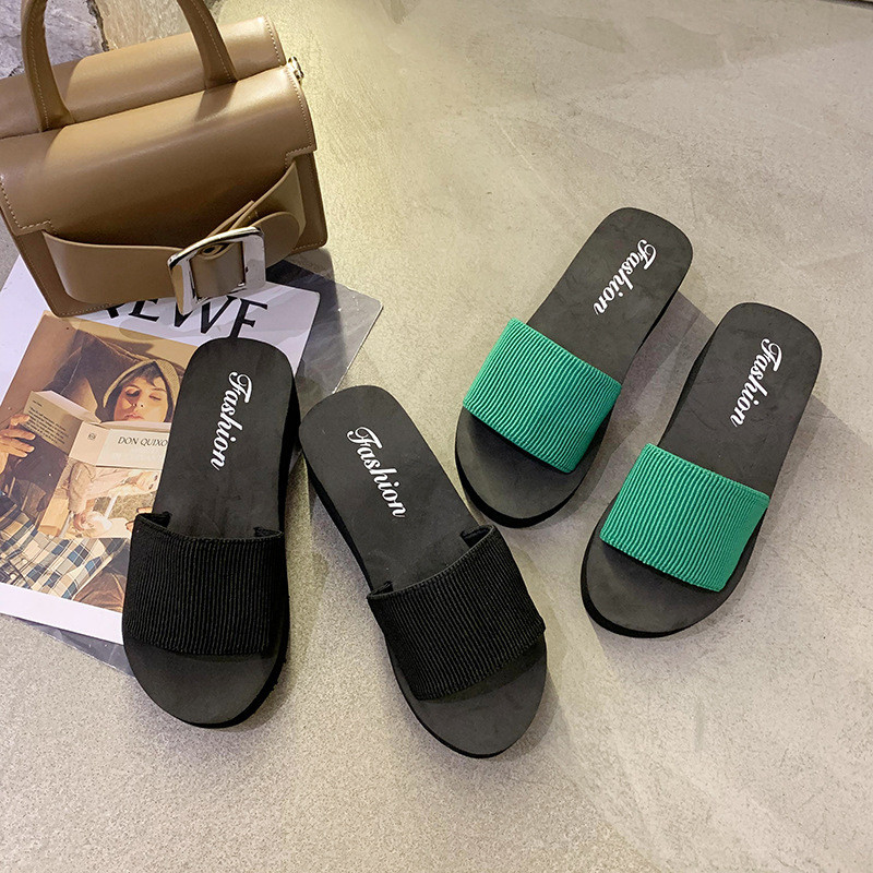 Nyári női papucsok diákpapucsok női viselet egyszerű divat trend tengerparti strandszandál papucs csúszda Zapatillas Mujer