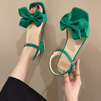 Големи едноцветни сандали с отворени пръсти Дамски летни 2023 г. Нови едноредови катарама Модни темпераментни лък възел Удобни дамски обувки