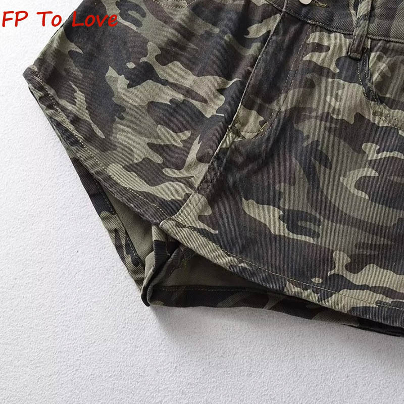 OOTD Mini pantaloni scurți din denim Fusta de bază, largi, sexy, de stradă, pentru femei, camuflaj, verde, de calitate, de primăvară.