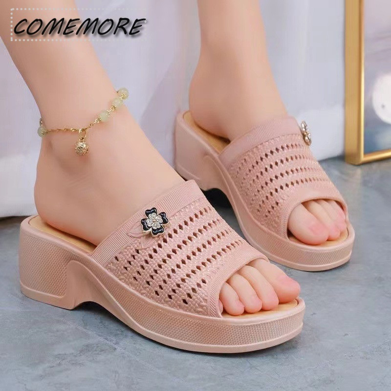 Γυναικεία παπούτσια Καλοκαίρι 2023 Νέες γυναικείες παντόφλες με τακούνι πλαγιάς Πλατφόρμα Σανδάλια μόδας παραλίας Σαγιονάρες αναπνεύσιμα casual γυναικεία παπούτσια