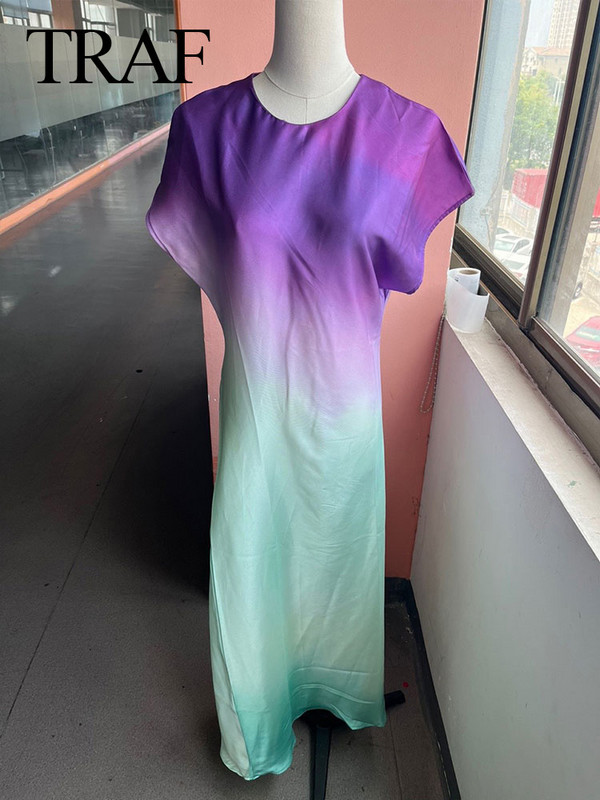 TRAF 2024 Γυναικεία μόδα στάμπα φόρεμα με κοντό μανίκι Βαφή μίντι φορέματα με λαιμόκοψη Ανοιξιάτικο Γυναικείο κομψό φαρδύ, κομψό σατέν φόρεμα